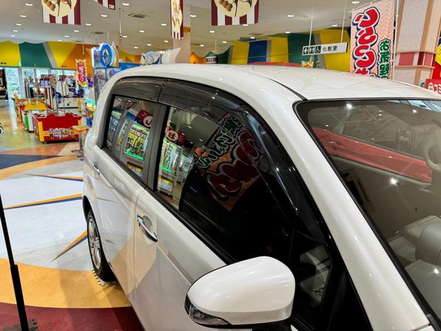 スペイド Ｘ　４ＷＤ　純正ナビ　フルセグＴＶ　Ｂｌｕｅｔｏｏｔｈ　スマートキー　プッシュスタート　ＥＴＣ　スマートルームミラー　バックカメラ　ナノイー　オートエアコン　パワースライドドア　ドアバイザー　４ＷＤ切替可（12枚目）