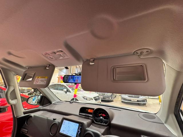 スペイド Ｘ　４ＷＤ　純正ナビ　フルセグＴＶ　Ｂｌｕｅｔｏｏｔｈ　スマートキー　プッシュスタート　ＥＴＣ　スマートルームミラー　バックカメラ　ナノイー　オートエアコン　パワースライドドア　ドアバイザー　４ＷＤ切替可（33枚目）