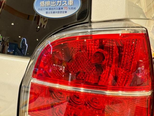 スペイド Ｘ　４ＷＤ　純正ナビ　フルセグＴＶ　Ｂｌｕｅｔｏｏｔｈ　スマートキー　プッシュスタート　ＥＴＣ　スマートルームミラー　バックカメラ　ナノイー　オートエアコン　パワースライドドア　ドアバイザー　４ＷＤ切替可（46枚目）