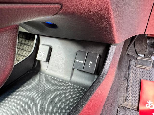 シャトル ハイブリッドＸ　４ＷＤ　シティブレーキアクティブシステム　クルコン　純正ナビ　フルセグＴＶ　Ｂｌｕｅｔｏｏｔｈ　バックカメラ　ステアリモコン　ＬＥＤオートライト　パドルシフト　ミラーヒーター　ハーフレザーシート（21枚目）