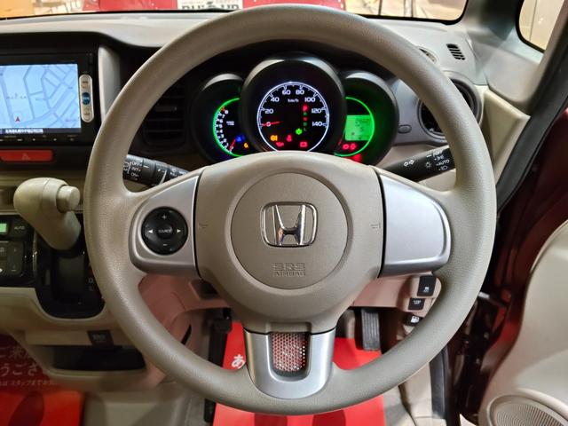 N-BOX G・Lパッケージ 4WD ブレーキサポート 両側パワースライドドア 純正ナビ バックモニター ETC スマートキー プッシュスタート HIDオートライト ドアミラーヒーター 純正アルミ(5枚目)