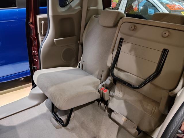 N-BOX G・Lパッケージ 4WD ブレーキサポート 両側パワースライドドア 純正ナビ バックモニター ETC スマートキー プッシュスタート HIDオートライト ドアミラーヒーター 純正アルミ(17枚目)