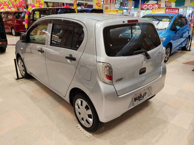 ミライース Ｌｆ　４ＷＤ　デジタルスピードメーター　キーレス　社外ＣＤオーディオ　ドアバイザー（6枚目）