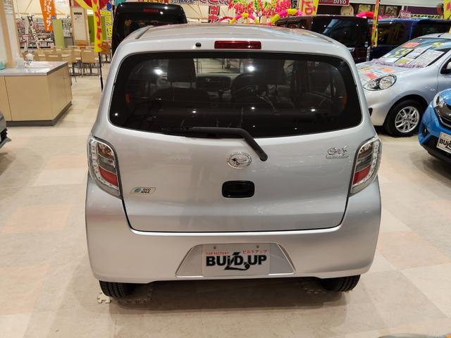 ミライース Ｌｆ　４ＷＤ　デジタルスピードメーター　キーレス　社外ＣＤオーディオ　ドアバイザー（7枚目）