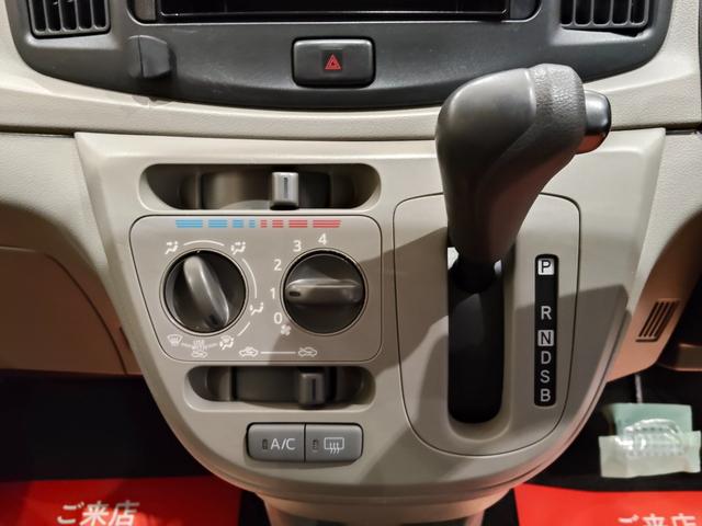 ミライース Ｌｆ　４ＷＤ　デジタルスピードメーター　キーレス　社外ＣＤオーディオ　ドアバイザー（16枚目）