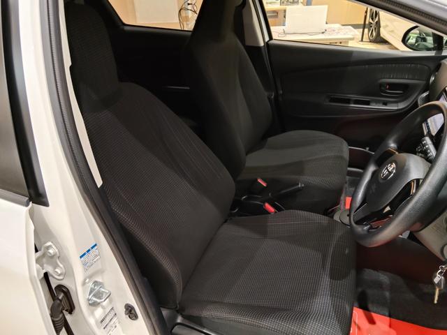 ヴィッツ F 4WD メモリーナビ 地デジTV Bluetooth ETC 寒冷地仕様車 ミラーヒーター Fワイパーデアイサー 横滑り防止 キーレス(11枚目)