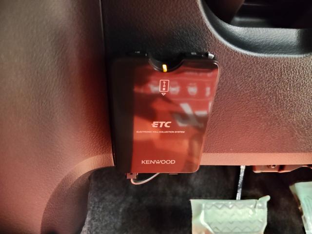 ヴィッツ F 4WD メモリーナビ 地デジTV Bluetooth ETC 寒冷地仕様車 ミラーヒーター Fワイパーデアイサー 横滑り防止 キーレス(17枚目)