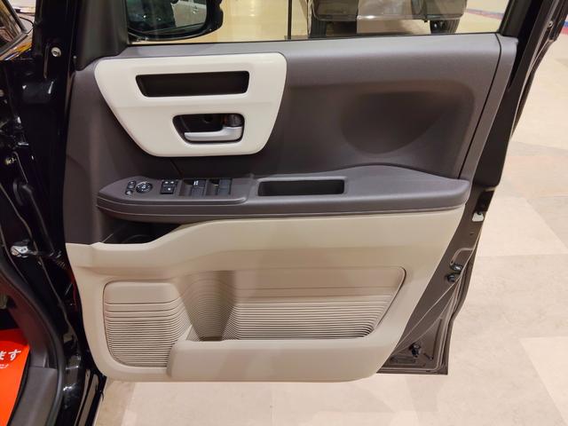 Ｎ－ＢＯＸ Ｇ・Ｌホンダセンシング　４ＷＤ　純正ナビ　ステアリモコン　バックカメラ　スマートキー　プッシュスタート　ミラーヒーター　シートヒーター　ＬＥＤオートライト　両側スライドドア片側電動　フルセグＴＶ　Ｂｌｕｅｔｏｏｔｈ　ＵＳＢ（33枚目）