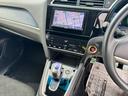 ハイブリッド　４ＷＤ　コンフォートビューパッケージ　スマートキー　プッシュスタート　ナビ　ＣＤ　ＳＤ　ミラーヒーター　フロント熱線　ライトレベライザー　ウインカーミラー　ドアバイザー（14枚目）