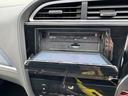 ハイブリッド　４ＷＤ　コンフォートビューパッケージ　スマートキー　プッシュスタート　ナビ　ＣＤ　ＳＤ　ミラーヒーター　フロント熱線　ライトレベライザー　ウインカーミラー　ドアバイザー（17枚目）