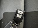 ｅ：ＨＥＶベーシック　４ＷＤ　ホンダセンシング　ＬＥＤオートライト　フロントフォグ　社外ナビ　ＤＶＤ　Ｂｌｕｅｔｏｏｔｈ　バックカメラ　オートエアコン　ミラーヒーター　熱線入フロントガラス　ＥＣＯＮ　横滑り防止（57枚目）