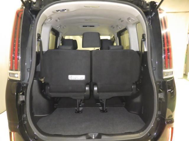 ノア X 4WD フルセグ メモリーナビ バックカメラ 衝突被害軽減システム ETC 電動スライドドア LEDヘッドランプ 乗車定員7人 3列シート アイドリングストップ(23枚目)