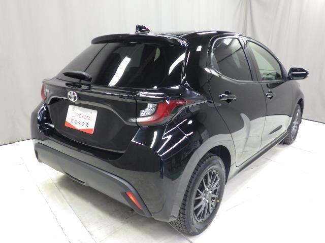 ヤリス X 4WD メモリーナビ バックカメラ 衝突被害軽減システム ETC(4枚目)