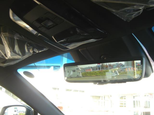 ハリアーハイブリッド Ｚ　レザーパッケージ　革シート　４ＷＤ　フルセグ　メモリーナビ　バックカメラ　衝突被害軽減システム　ＥＴＣ　ドラレコ　ＬＥＤヘッドランプ　記録簿　アイドリングストップ（16枚目）