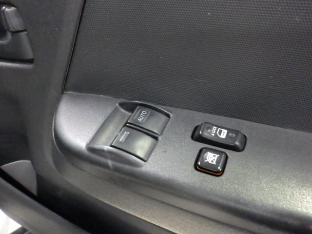 ハイエースバン ロングＤＸ　４ＷＤ　乗車定員６人　ディーゼル（12枚目）