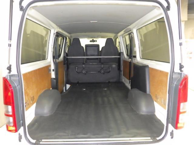 ハイエースバン ロングＤＸ　４ＷＤ　乗車定員６人　ディーゼル（19枚目）