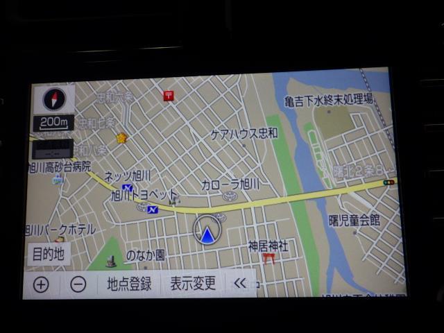 プリウス ＳセーフティプラスＩＩ　４ＷＤ　フルセグ　メモリーナビ　ＤＶＤ再生　バックカメラ　衝突被害軽減システム　ＥＴＣ　ドラレコ　ＬＥＤヘッドランプ　フルエアロ（12枚目）