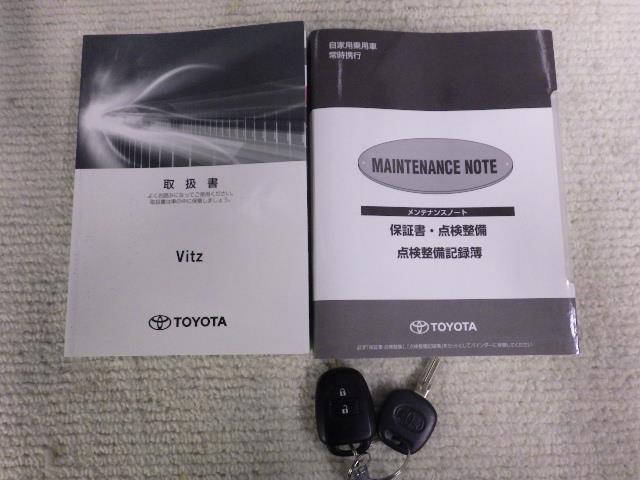 ヴィッツ Ｆ　４ＷＤ　衝突被害軽減システム　ＬＥＤヘッドランプ（25枚目）