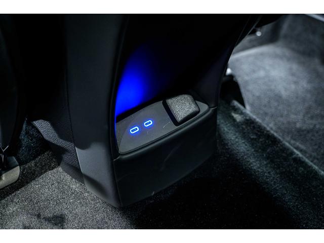 Ｇクラス Ｇ４５０ｄ　４ＷＤ　ローンチエディション　ＡＭＧラインＰＫＧ　４ＷＤ　ワンオーナー　Ｇマヌファクトゥーアプログラムプラス　ＡＭＧ２０インチＡＷ　チタニウムグレーナッパレザーシート（ダイヤモンドステッチ）Ｂｕｒｍｅｓｔｅｒサラウンド　ベンチレーション／ヒーター（24枚目）