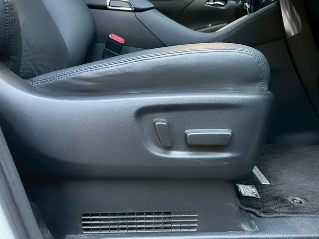 アルファードハイブリッド ＳＲ　４ＷＤ　モデリスタ　リアモニ　ＷＡＬＤ２０ＡＷ　ドラレコ　ＥＴＣ　Ｂカメ　フルセグ　ムーンルーフ　Ｄミラー　ＢＳＭ　３眼ＬＥＤ　　Ｂｌｕｅｔｏｏｔｈ　　１５００Ｗ電源　シートヒーター・クーラー（39枚目）