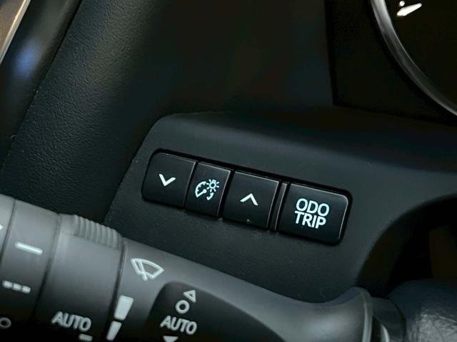 アルファードハイブリッド ＳＲ　４ＷＤ　モデリスタ　リアモニ　ＷＡＬＤ２０ＡＷ　ドラレコ　ＥＴＣ　Ｂカメ　フルセグ　ムーンルーフ　Ｄミラー　ＢＳＭ　３眼ＬＥＤ　　Ｂｌｕｅｔｏｏｔｈ　　１５００Ｗ電源　シートヒーター・クーラー（59枚目）