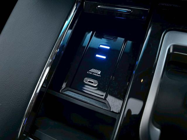 アルファードハイブリッド ＳＲ　４ＷＤ　モデリスタ　リアモニ　ＷＡＬＤ２０ＡＷ　ドラレコ　ＥＴＣ　Ｂカメ　フルセグ　ムーンルーフ　Ｄミラー　ＢＳＭ　３眼ＬＥＤ　　Ｂｌｕｅｔｏｏｔｈ　　１５００Ｗ電源　シートヒーター・クーラー（63枚目）