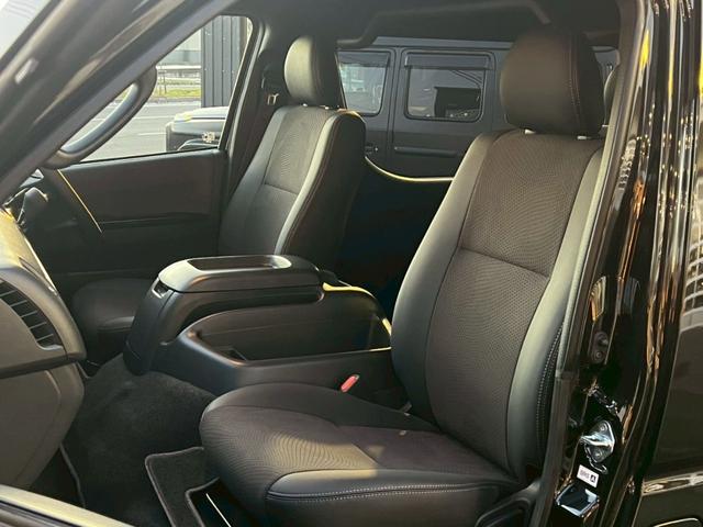 ハイエースバン スーパーGL ダークプライムII ワイド L 4WD パノラミックビューモニター デジタルインナーミラー 特別仕様車 寒冷地仕様 ミドルルーフ(12枚目)