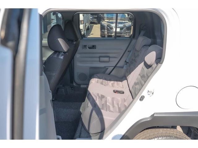 全国各地への陸送納車に対応しております。お住いの地域に関わらず、お気軽にご相談ください。