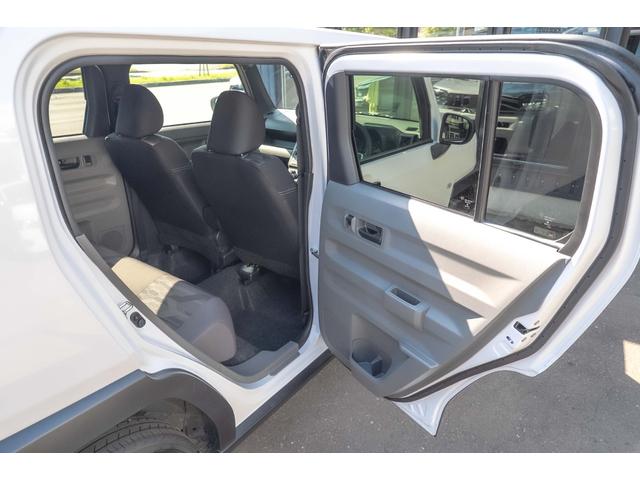 当店は全国各地へ陸送での納車も対応しております！気になるお車の状態につきましても、写真や動画でお送りするなどしっかりお伝えいたしますのでご安心ください！