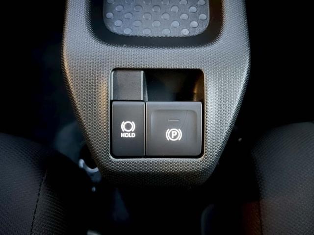 タフト Ｘ　スマアシ　ガラスルーフ　バックカメラ　リバース連動Ｒワイパー　オートハイビーム　マルチインフォメーションディスプレイ　コーナーセンサー　衝突回避支援ブレーキ　サイドビューランプ　寒冷地仕様（6枚目）