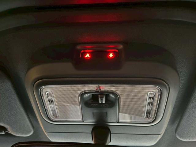 タフト Ｘ　スマアシ　ガラスルーフ　バックカメラ　リバース連動Ｒワイパー　オートハイビーム　マルチインフォメーションディスプレイ　コーナーセンサー　衝突回避支援ブレーキ　サイドビューランプ　寒冷地仕様（13枚目）