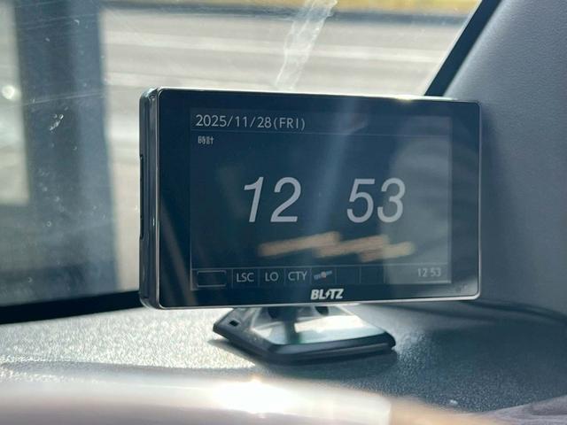 ハイエースバン ロングスーパーGL 全塗装 社外フローティングナビ 社外Dインナーミラー Bカメ ルーフキャリア ラダー ETC フロント・リア パイプバンパー サイドパイプステップ 金属フロア 社外16インチAW フュエールキャップ(8枚目)