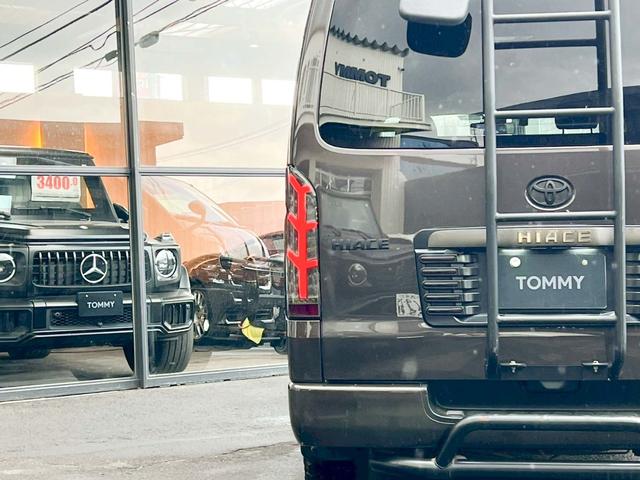 ハイエースバン ロングスーパーGL 全塗装 社外フローティングナビ 社外Dインナーミラー Bカメ ルーフキャリア ラダー ETC フロント・リア パイプバンパー サイドパイプステップ 金属フロア 社外16インチAW フュエールキャップ(24枚目)