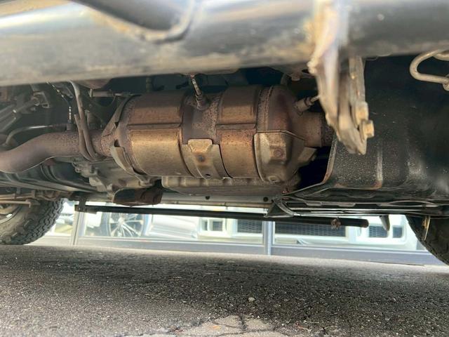 ハイエースバン ロングスーパーGL 全塗装 社外フローティングナビ 社外Dインナーミラー Bカメ ルーフキャリア ラダー ETC フロント・リア パイプバンパー サイドパイプステップ 金属フロア 社外16インチAW フュエールキャップ(46枚目)