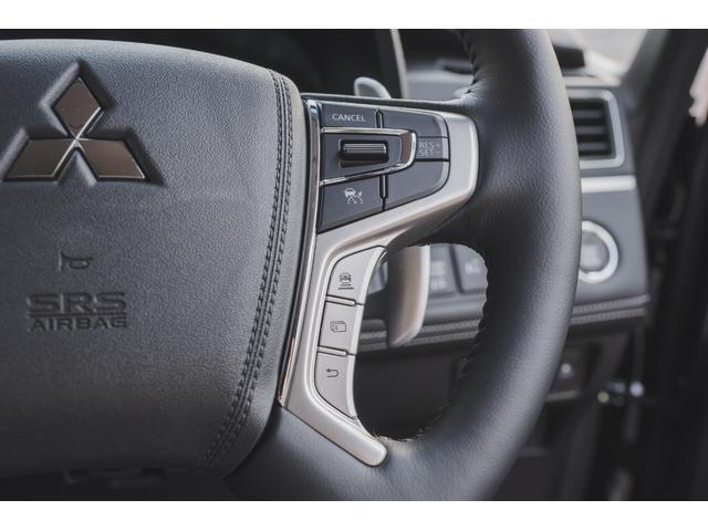 デリカＤ：５ シャモニー　４ＷＤ　イーアシスト　マルチアラウンドＭ　特別仕様車　電動サイドステップ　撥水シート　アダプティブクルーズコントロール　寒冷地仕様（36枚目）