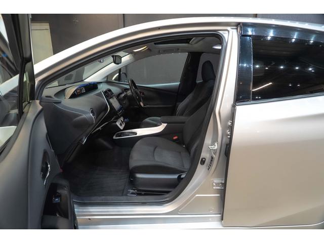 プリウス A 1.8A E-Four 4WD ドラレコ ETC Bカメ サンルーフ フルセグTV HUD BSM 純正ナビ 1500W電源 Aハイビーム 車線逸脱防止 衝突安全装置(35枚目)