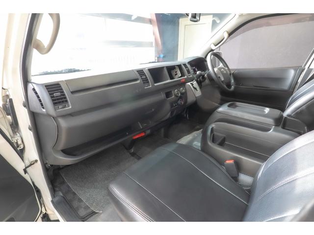 ハイエースバン ４ドアバン２．８ＤＴ　ＤＸワイドＳロングＨＲＧＬ４ＷＤ　４ＷＤ　車線逸脱防止　ＬＥＤフォグ　フロントエアロ　社外ＡＷ　　横滑り防止　衝突被害軽減ブレーキ　シートカバー（36枚目）