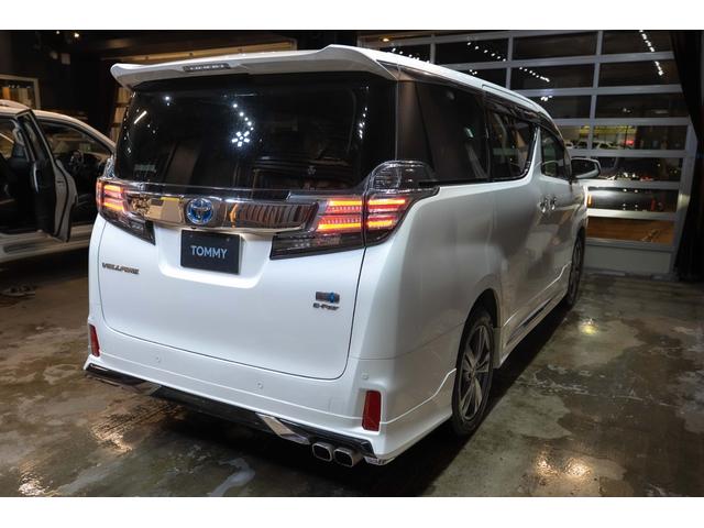 ヴェルファイアハイブリッド ＺＲ　Ｇエディション　モデリスタ　Ｂカメ　寒冷地仕様　純正ナビ　ＥＴＣ　後席フィリップダウンモニター　エンスタ　横滑り防止　電動シート　追従クルコン　１００Ｖ１５００Ｗ電源　シートＨ　純正１８ＡＷ　　両側電動スライドドア（2枚目）