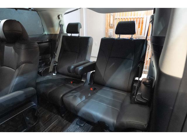 ヴェルファイアハイブリッド ＺＲ　Ｇエディション　モデリスタ　Ｂカメ　寒冷地仕様　純正ナビ　ＥＴＣ　後席フィリップダウンモニター　エンスタ　横滑り防止　電動シート　追従クルコン　１００Ｖ１５００Ｗ電源　シートＨ　純正１８ＡＷ　　両側電動スライドドア（11枚目）