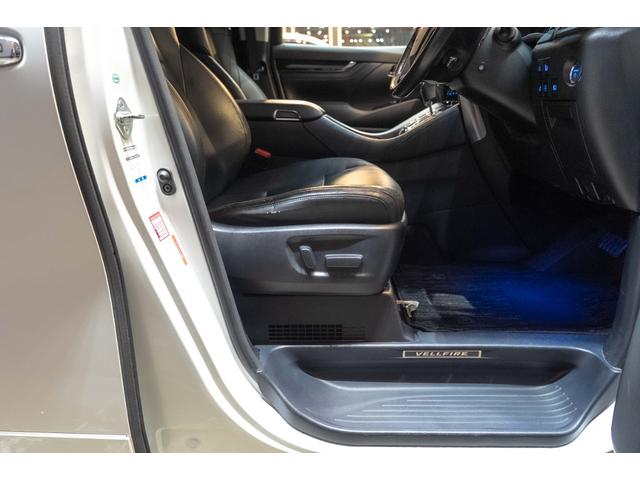 ヴェルファイアハイブリッド ＺＲ　Ｇエディション　モデリスタ　Ｂカメ　寒冷地仕様　純正ナビ　ＥＴＣ　後席フィリップダウンモニター　エンスタ　横滑り防止　電動シート　追従クルコン　１００Ｖ１５００Ｗ電源　シートＨ　純正１８ＡＷ　　両側電動スライドドア（28枚目）