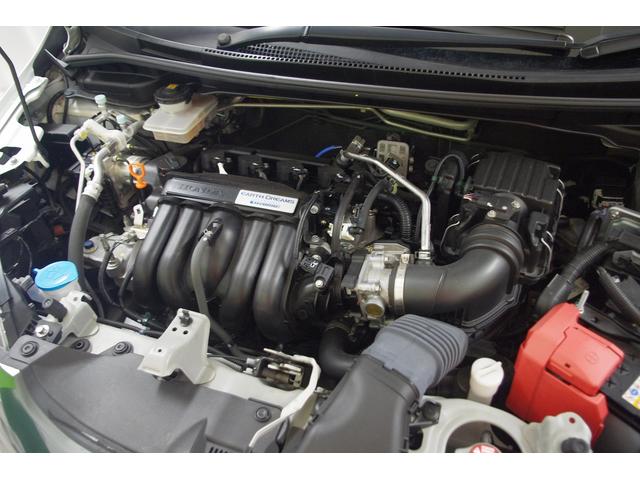 Fパッケージ 4WD ETC 15AW エンジンスターター(19枚目)