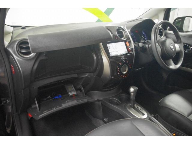 アクシス 4WD 純正SDナビ フルセグTV ETC Bluetoothオーディオ 本革シート(24枚目)