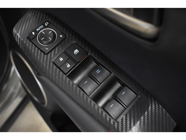 NX200t Fスポーツ 純正ナビ モデリスタエアロ TOM‘Sマフラー TV パノラミックビューモニター 革シート レイズ19インチアルミホイール ベンチレーター 三眼ヘッドライト(22枚目)