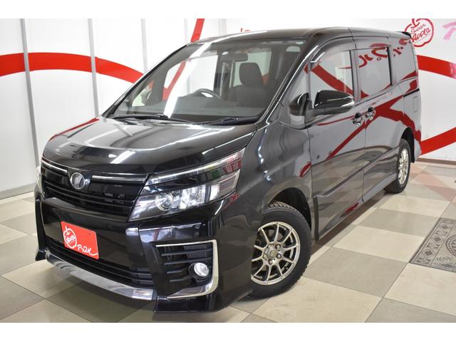 ヴォクシー ＺＳ　４ＷＤ　純正ナビ　フルセグＴＶ　バックカメラ　ＥＴＣ　片側パワースライドドア　寒冷地仕様　アイドリングストップ　ＬＥＤヘッドライト　フォグライト（4枚目）