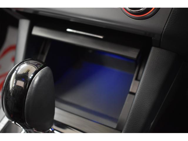 レガシィアウトバック リミテッド　４ＷＤ　アイサイト　サンルーフ　黒革シート　純正ナビ　フルセグＴＶ　バックカメラ　シート・ステアリングヒーター　パワーシート　電動リアゲート　レーダークルーズコントロー　ドライブレコーダー　ＥＴＣ（36枚目）