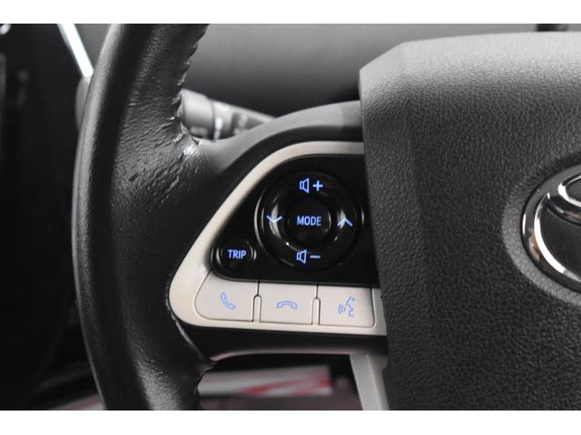 プリウス Ａツーリングセレクション　アルパインフローティングディスプレイオーディオ　ＡｐｐｌｅＣａｒｐｌａｙ　キー一体型エンジンスターター　バックカメラ　シートヒーター　レザーシート　トヨタセーフティセンス　ＡＣ１００Ｖ（16枚目）