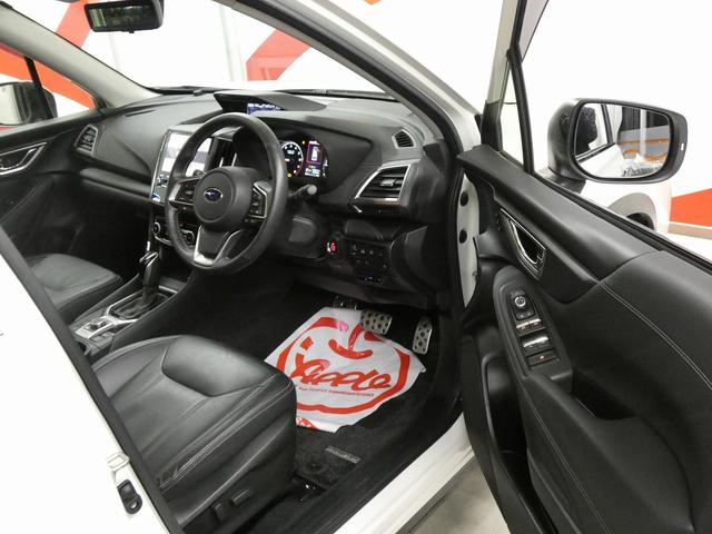 フォレスター アドバンス　４ＷＤ　アイサイト　純正ナビ　フルセグテレビ　バックカメラ　ドライブレコーダー　ＥＴＣ　黒レザーシート　シートヒーター　電動シート　電動リアゲート　デジタルインナーミラー　レーダークルーズコントロール（20枚目）