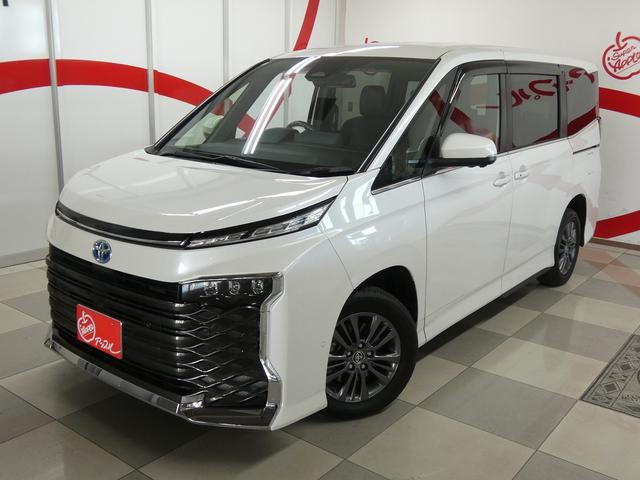 ヴォクシー 　４ＷＤ　純正ディスプレイオーディオ　パノラミックビューモニター　フリップダウンモニター　パワーリアゲート　インナーミラー型ドライブレコーダー　純正アルミホイール　ブラインドスポットモニター　ＥＴＣ（5枚目）