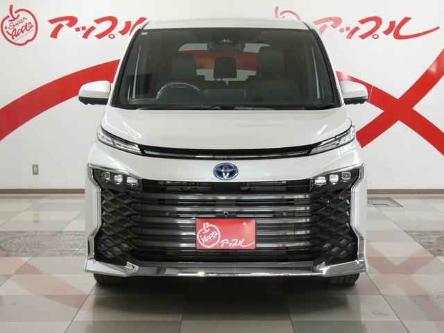 ヴォクシー 　４ＷＤ　純正ディスプレイオーディオ　パノラミックビューモニター　フリップダウンモニター　パワーリアゲート　インナーミラー型ドライブレコーダー　純正アルミホイール　ブラインドスポットモニター　ＥＴＣ（7枚目）