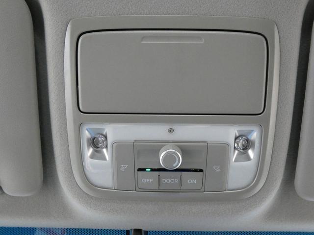 ステップワゴン Ｇ・ＥＸ　ホンダセンシング　４ＷＤ　純正ナビ　ホンダセンシング　フルセグテレビ　バックカメラ　両側パワースライドドア　シートヒーター　ＥＴＣ　純正エンジンスターター　わくわくゲート（50枚目）